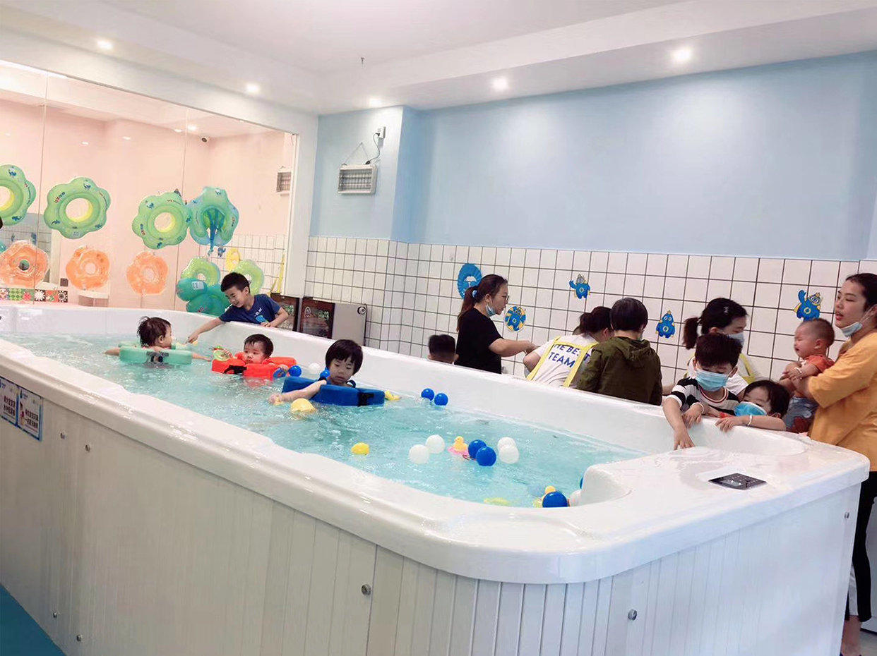 YOURBABY 愉悦宝贝婴幼儿游泳馆婴儿游泳馆加盟 10-200万投资 实地考察选址 总部统一装修 缩略图 3