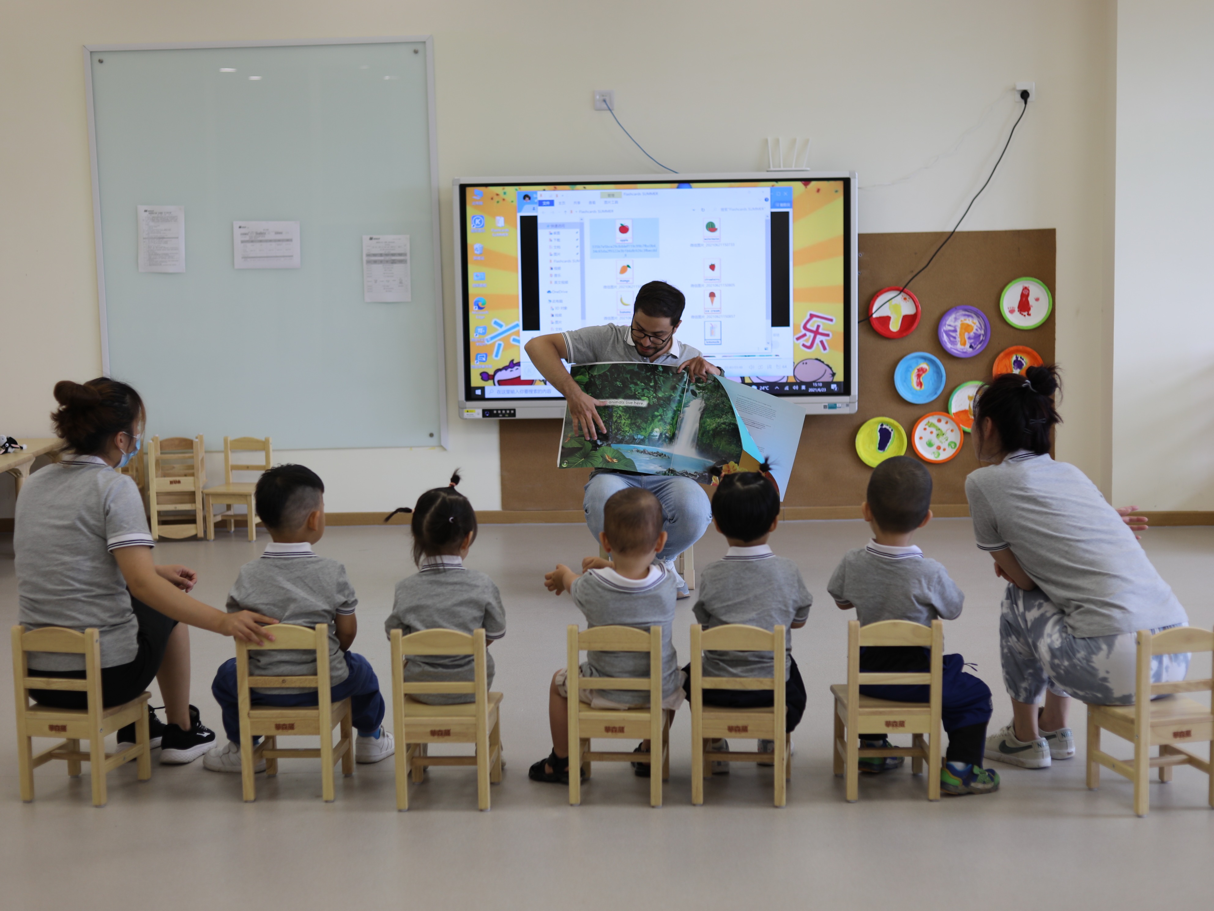 蓝莓果托育中心早教托育加盟 17.2万起投资 实地考察选址 装修指导 缩略图 3