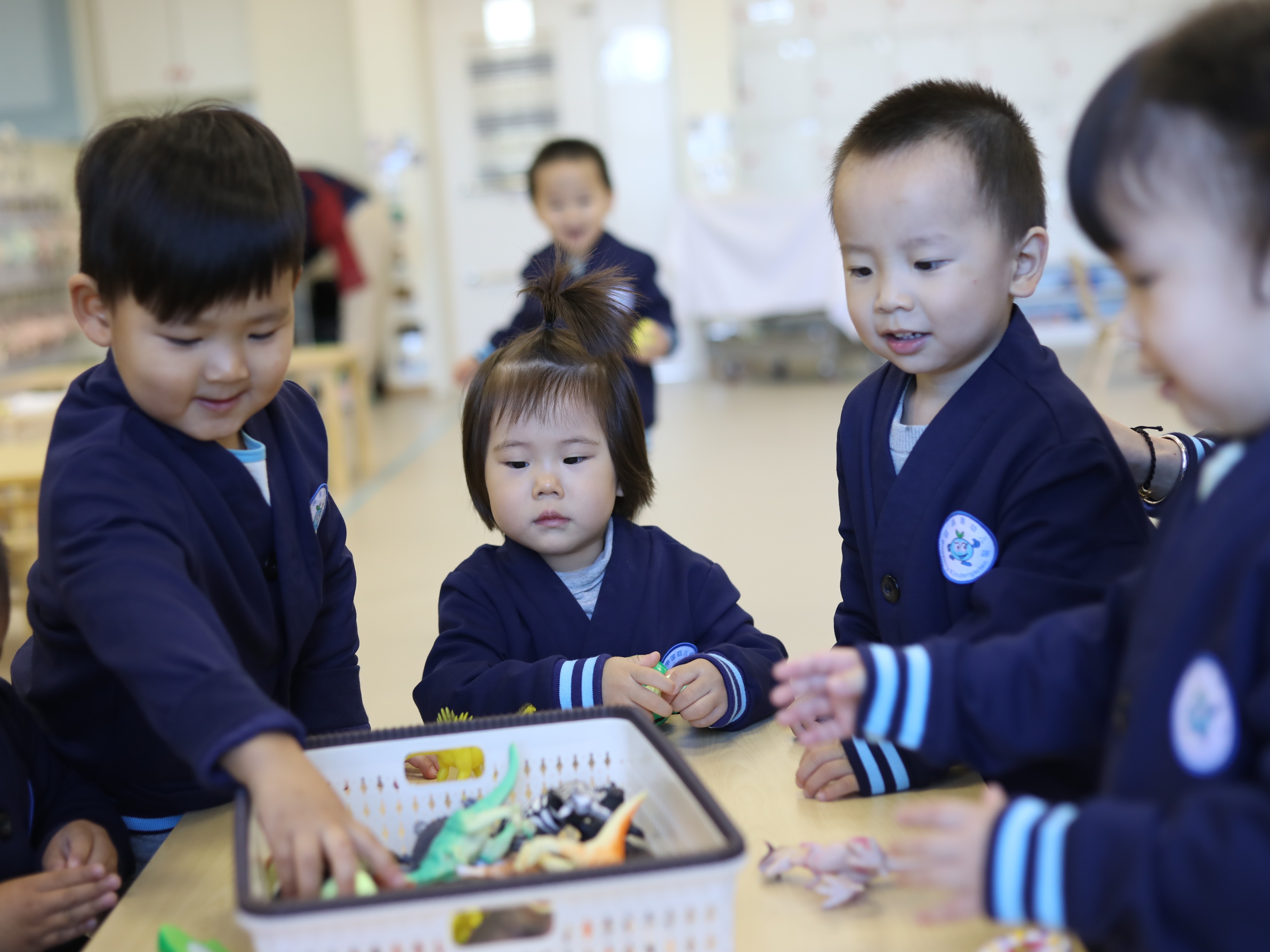 蓝莓果托育中心早教托育加盟 17.2万起投资 实地考察选址 装修指导 缩略图 6