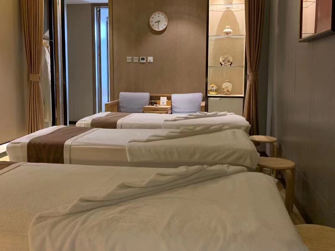 虎坊桥华清池足疗修脚加盟 15-20万投资 实地考察选址 装修指导 缩略图 6