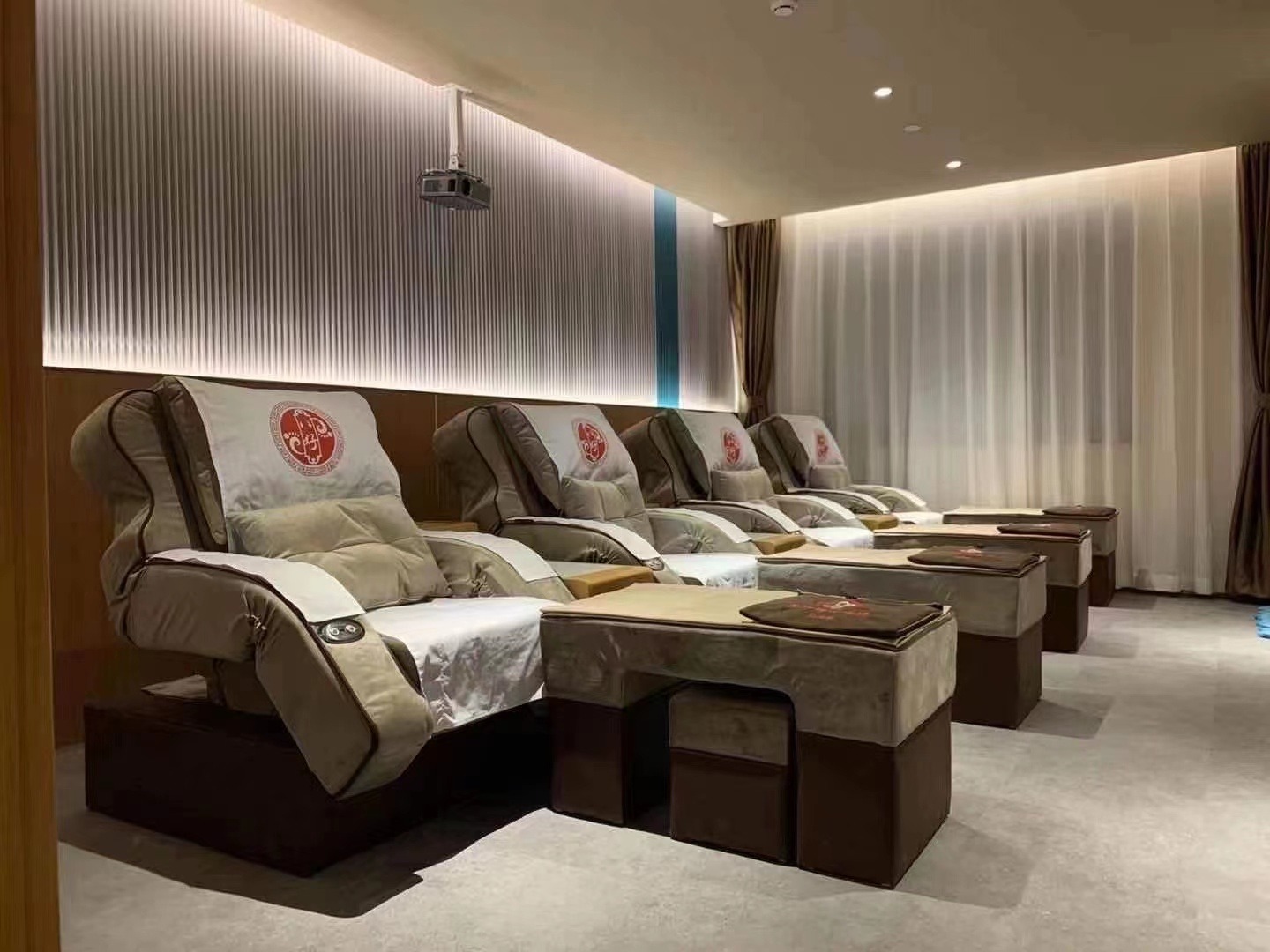 虎坊桥华清池足疗修脚加盟 15-20万投资 实地考察选址 装修指导 缩略图 5