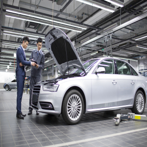 比比卡汽车养护中心