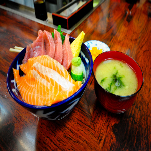 一里樱栩庭院式特色日式料理