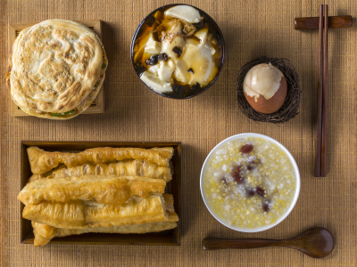 泰加泰式概念餐厅