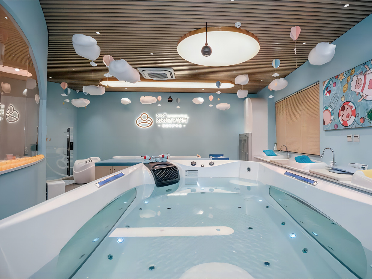 多多亲子岁月婴儿游泳馆加盟 15-25万投资 实地考察选址 量身定制装修 缩略图 3