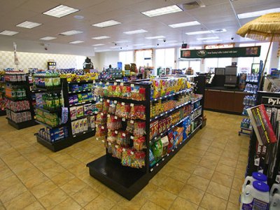 至胜客便利店便利店加盟 11万起投资 实地考察选址 总部统一装修 缩略图 2