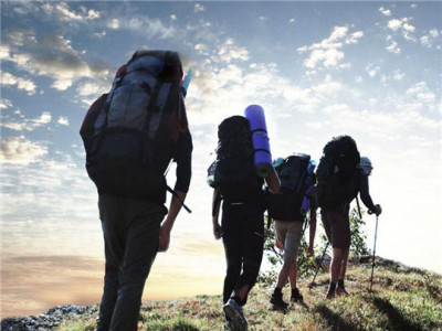 比格派户外运动用品运动装加盟 52.6万起投资 实地考察选址 总部统一装修 缩略图 3