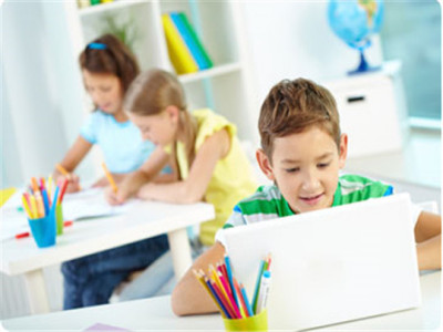 州果少儿英语英语加盟 16.6万起投资 实地考察选址 总部统一装修 缩略图 4