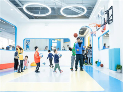 逸动少儿体能馆特长培训加盟 39.8万起投资 实地考察选址 总部统一装修 缩略图 4