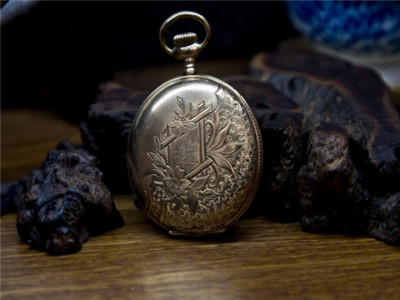 藏酷收藏品奢侈品加盟 16.6万起投资 实地考察选址 总部统一装修 缩略图 2