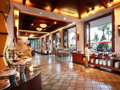 海中洲酒店酒店加盟 84.7万起投资 实地考察选址 总部统一装修 缩略图 2