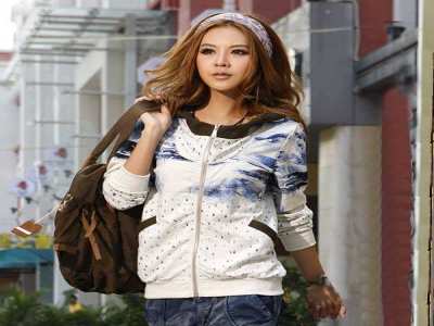 拾卡服饰饰品加盟 10.7万起投资 实地考察选址 总部统一装修 缩略图 4