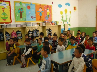 泛亚文化早教托育加盟 10-20万投资 实地考察选址 总部统一装修 缩略图 2