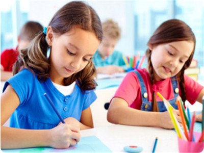 州果少儿英语英语加盟 16.6万起投资 实地考察选址 总部统一装修 缩略图 2