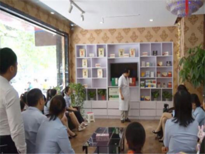 紫德堂蜡疗中医加盟 10.9万起投资 实地考察选址 总部统一装修 缩略图 3