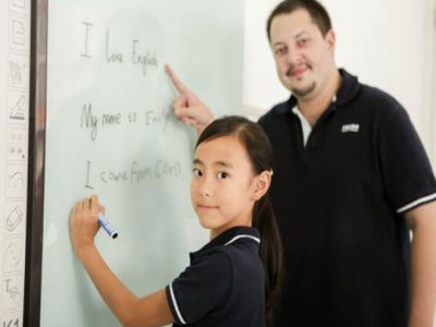 思必德国际英语英语加盟 11万起投资 实地考察选址 总部统一装修 缩略图 2